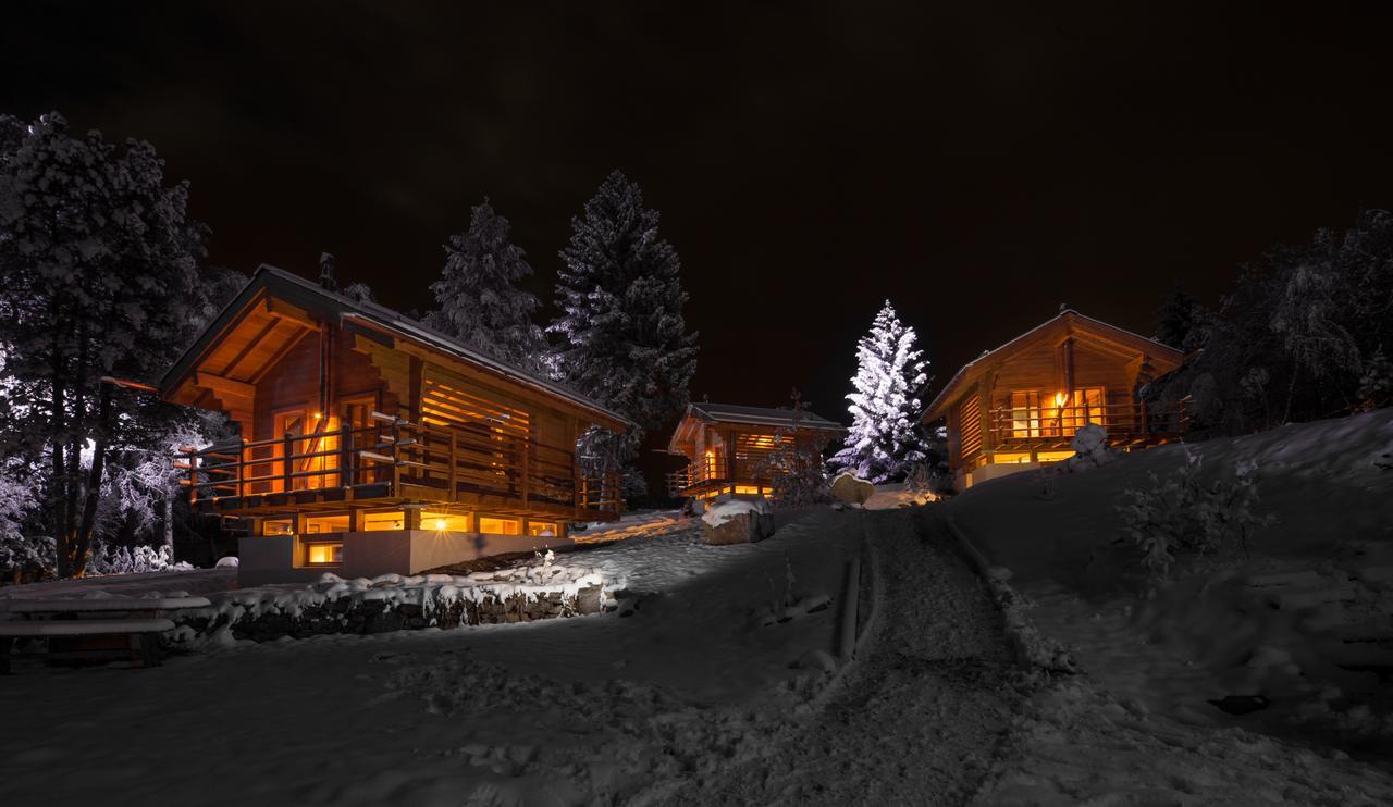 Les Mazots De La Source & Spa Vercorin Exterior photo
