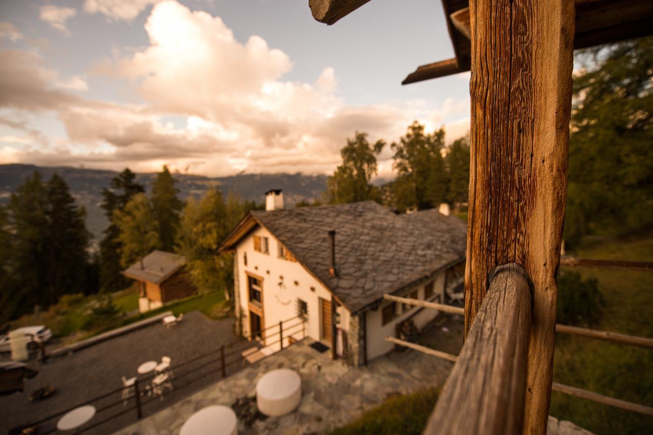 Les Mazots De La Source & Spa Vercorin Exterior photo